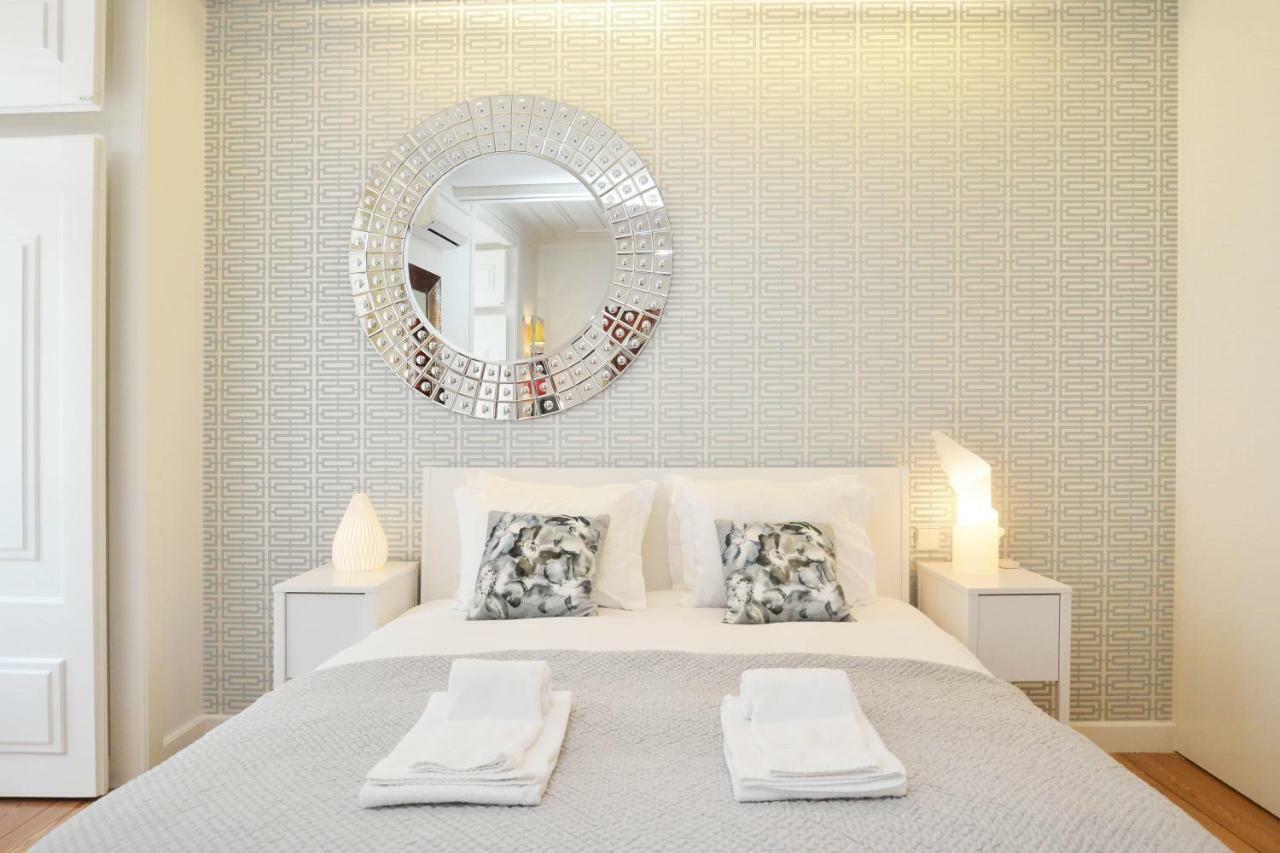 Chiado Luxury Experience - Checkinhome Лиссабон Экстерьер фото